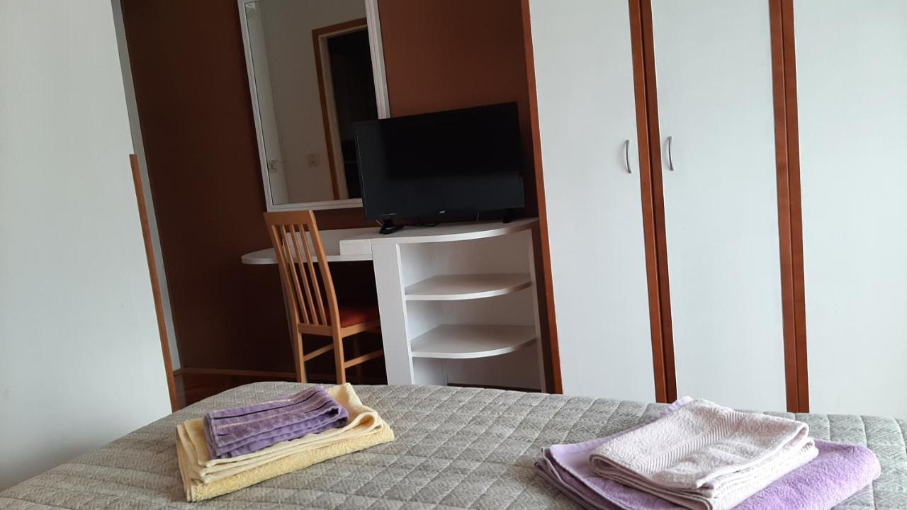 Rooms Neda Rab Town Bagian luar foto