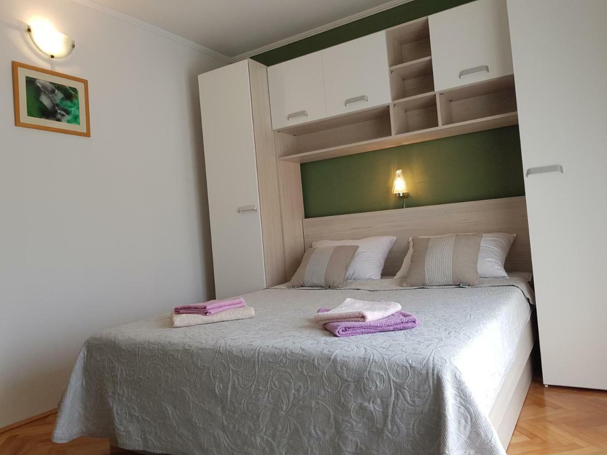 Rooms Neda Rab Town Bagian luar foto
