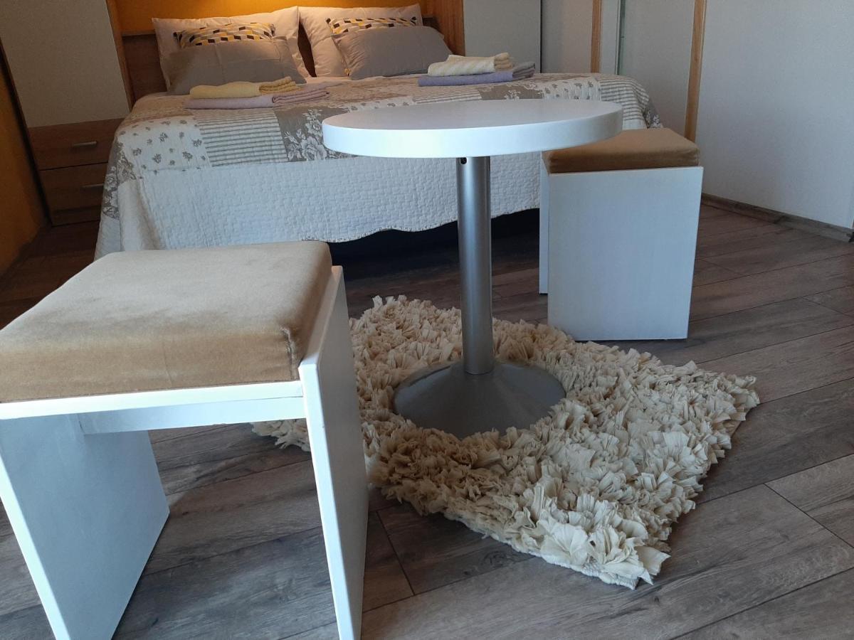 Rooms Neda Rab Town Bagian luar foto