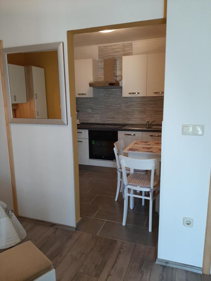 Rooms Neda Rab Town Bagian luar foto